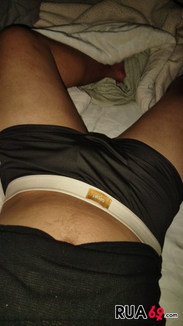 Massagista novato disponível para atendimento  269
