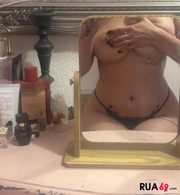 Aurora 18 anos acabadinha de chegar em Braga  443