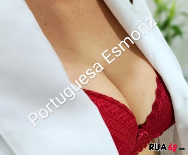 Quarentona portuguesa só ao domingo  581