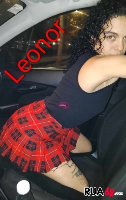 PEQUENINA COMO A PETINGA 302