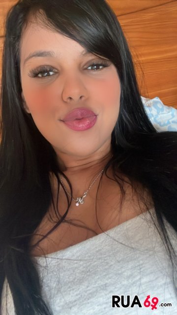 AMANDA NOVINHA PRIMEIRA VEZ AQUI 925258648 270