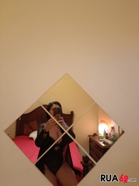 ELEGANTE E MUITO CARINHOSA 360