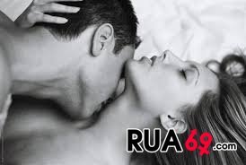 Homem procura mulher para momentos leves 274