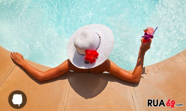 Para senhoras - ofereço fim em hotel Algarve  640