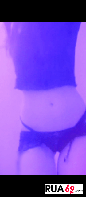 Lap dance 920237668