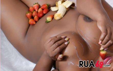Informaçoes so pelo whatssap Portuguesa massagem peniana 25€ 914165235 442