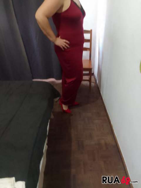 Sofia Miguinha 960176154 480
