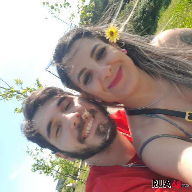 Casal procura voyeur 640
