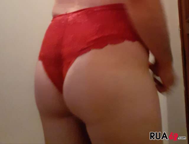 Procuro ativo ou casal dominante com local 640