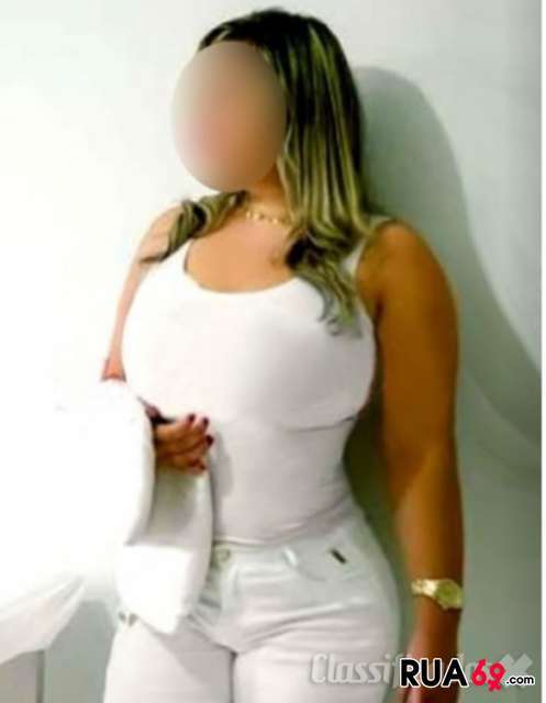 ENFEMEIRA DE FOLGA ATENDO SÓ HOJE E AMANHA 497