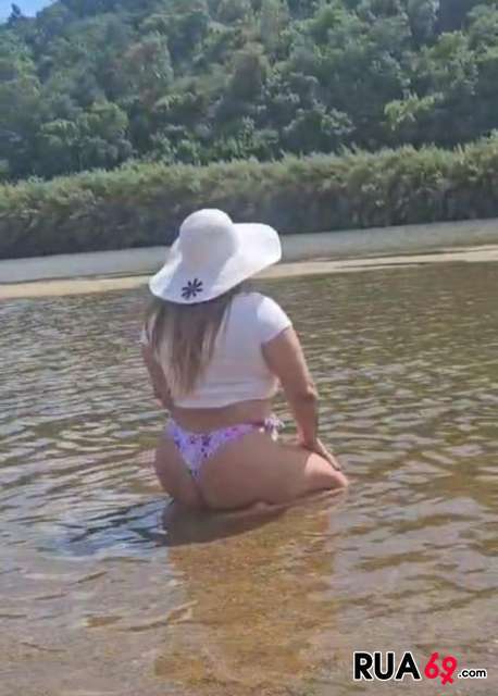 Loira linda boca de veludo adoro broche 923054496 458