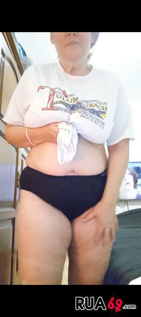 PORTUGUESINHA NAMORADINHA ATREVIDINHA!!! 