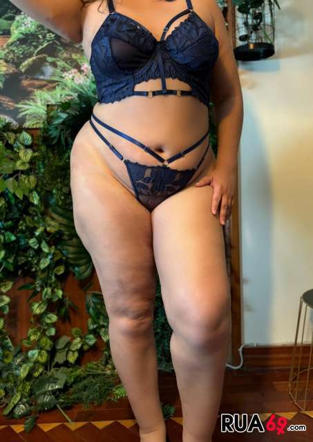 Gordinha safada 453