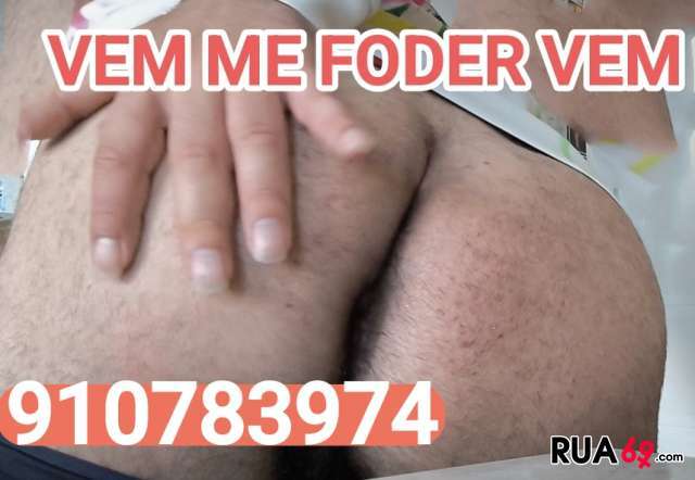 VEM ME FODER VAIS  ADORAR METER O TEU PAU EM MIM 