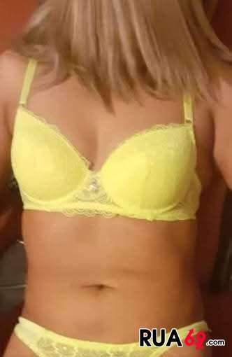 Loira quentinha oral natural 936649644 332