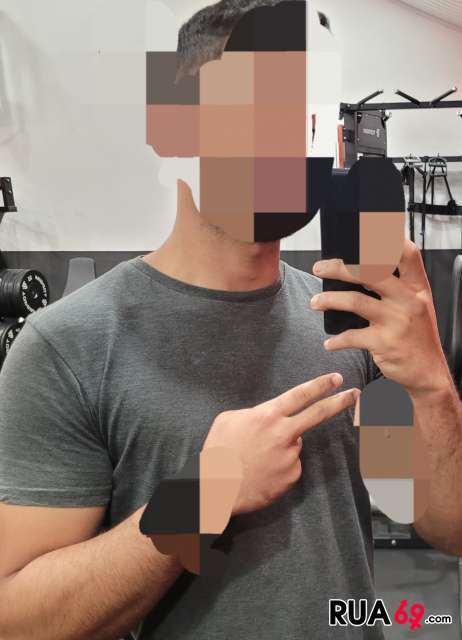 Jovem a procura de senhora 462