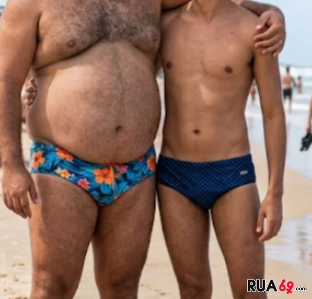 Massagem a 4 Mãos - Casal Gay (Bear & Chaser) 640