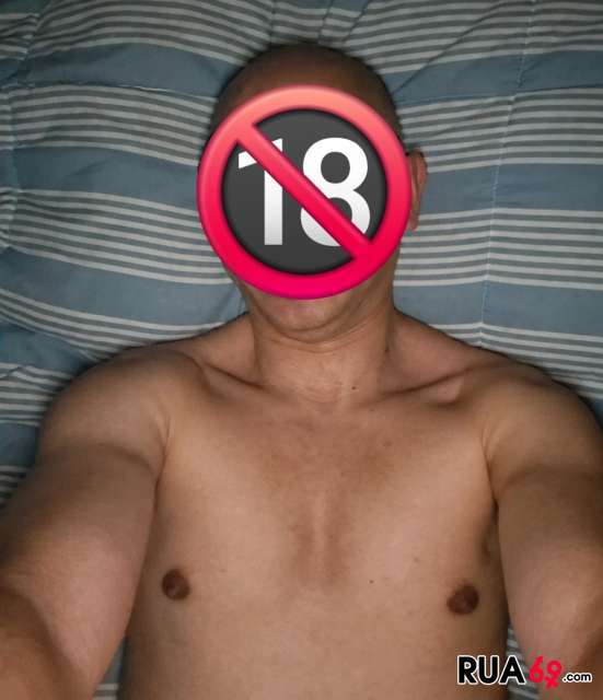 Alguma mulher disponível hoje? Tenho sitio.