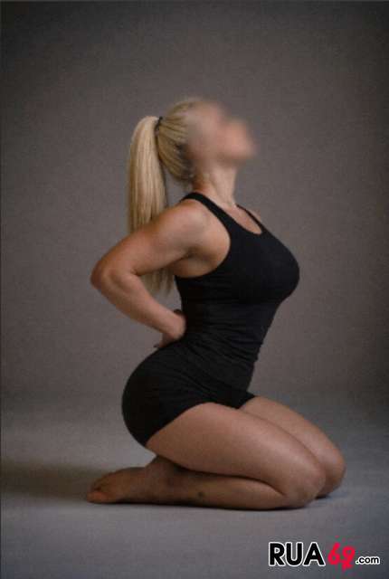 Nadia 430