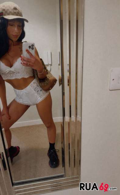 Covilhã Travesty 1a Vez Linda e Feminina 912420659 394