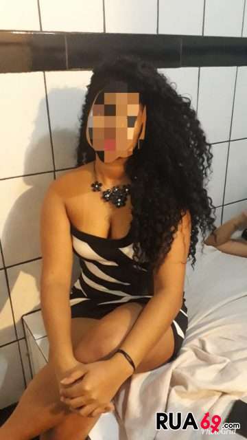 MORENA CARINHOSA OUSADA 360