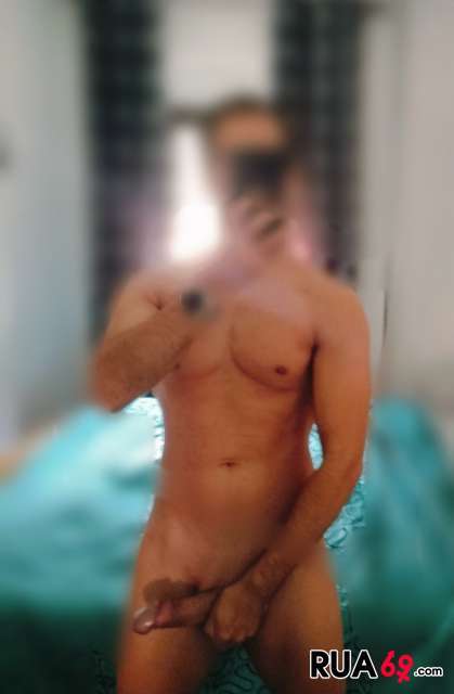 Homem (30) procura casal 419