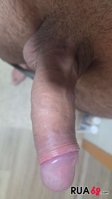 Procuro rapariga pra encontro frequentas pode ser apenas punheta. valor fixo a combinar. 910231649