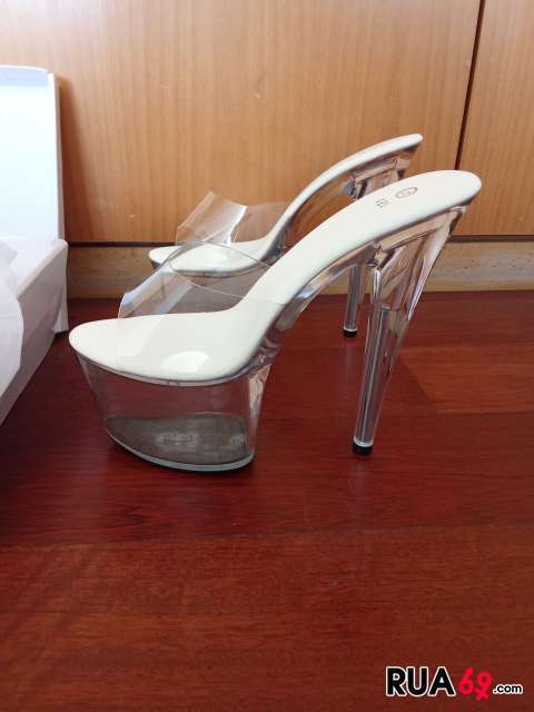 Sandálias  Stripper 17 cm tamanho 39,5 480