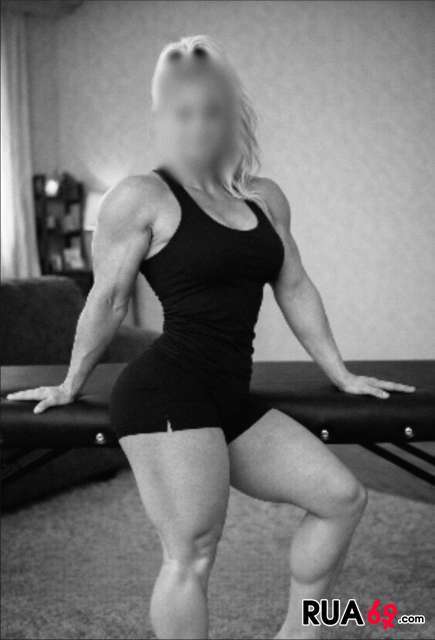 Nadia 435