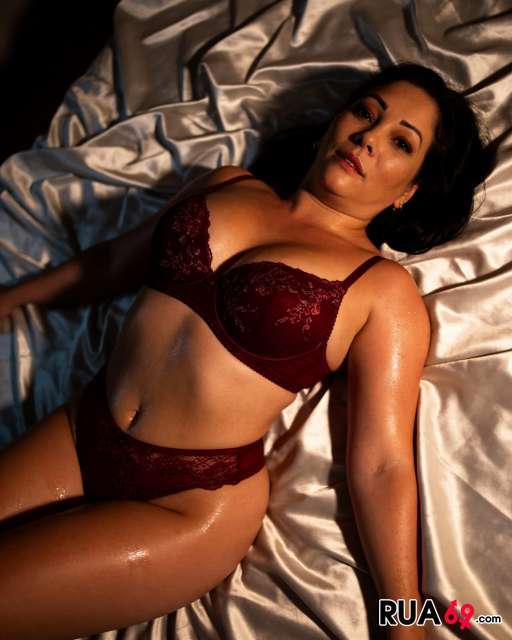 Laura Dominatrix!! SE PORTO 910645297 512