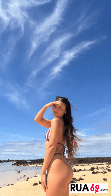 28 anos portuguesa  362