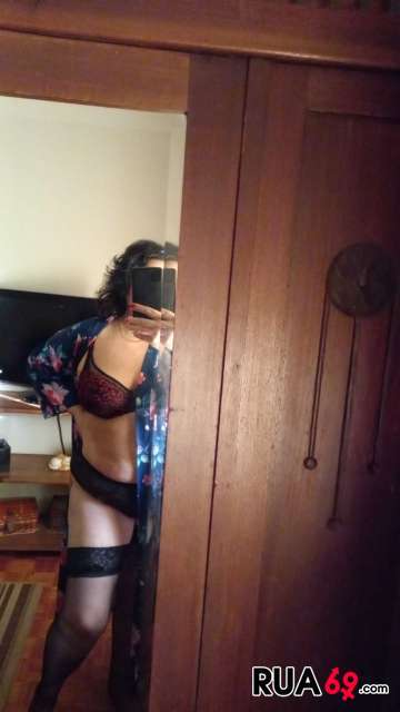 MULHER DO LESTE. 920516040 360