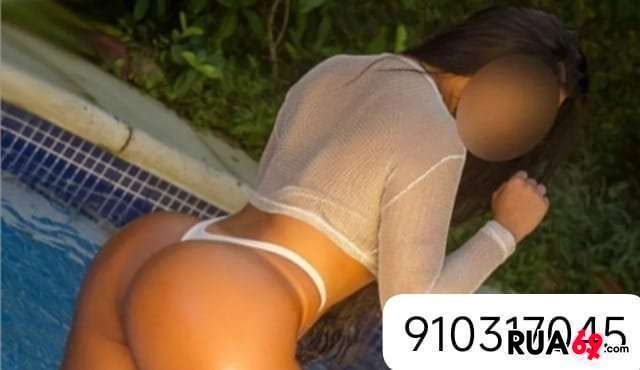 ACABADINHAS DE CHEGAR NA CIDADE. MAE E FILHA INSACIÁVEIS. ESTAMOS DE PASSAGEM!,38 E 21 ANOS. Juntas