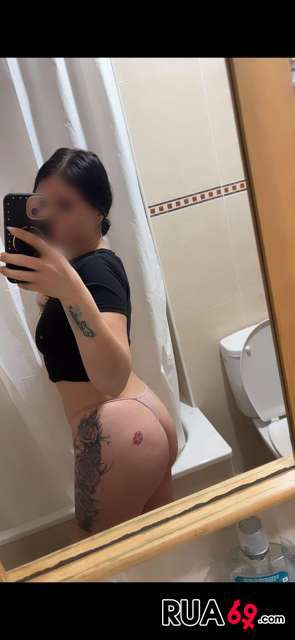 Casal de namorados  noa comesial so para rapaze vovinhos  295