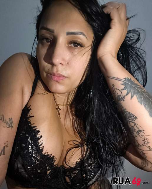 Morena  linda dona do sexo e Anal. 516