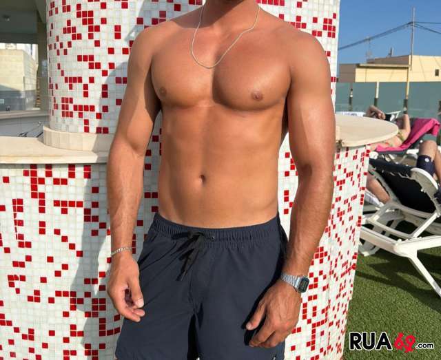 Convivo com mulher ou casal hetero 640