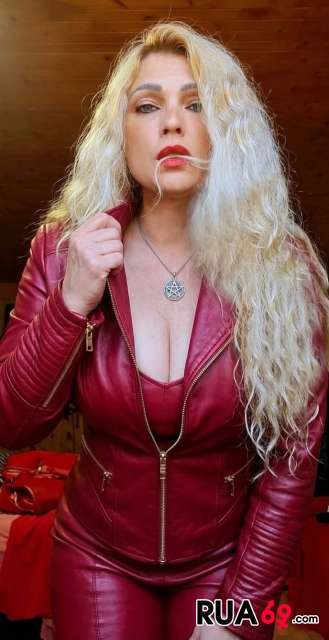 A bela travesti porto areosa 911579396 329