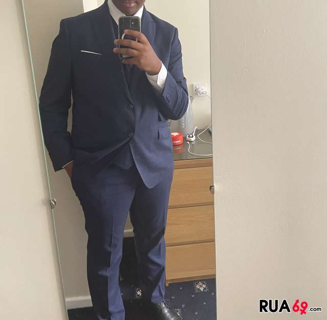 jovem africano para mulheres e casais  640