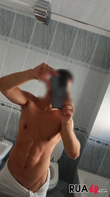 HOMEM EDUCADO, DISCRETO, RESERVADO, BONITO E CHEIROSO - 910066777 359