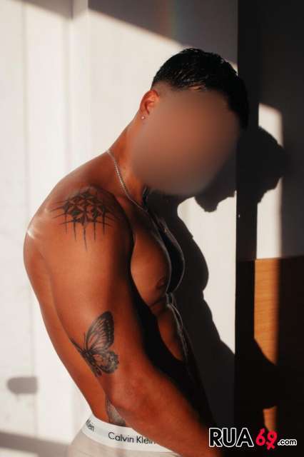 Vi brasileiro bem dotado 924183516 426