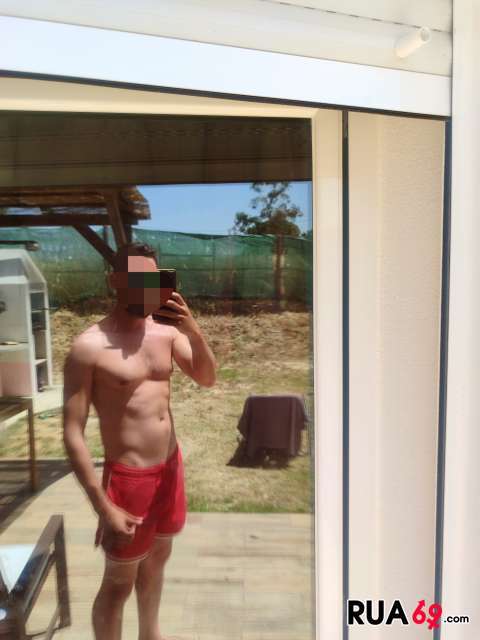 Sou Homem Procuro ParceirA Sexual Secreta dou ajuda finan 963728407 MSG Whatsapp 480