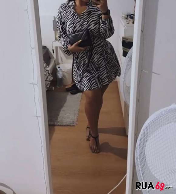 Bonita mãe solteira em dificuldades SÓ DESLOCAÇÕES *web* packs de conteúdo 926834630 580