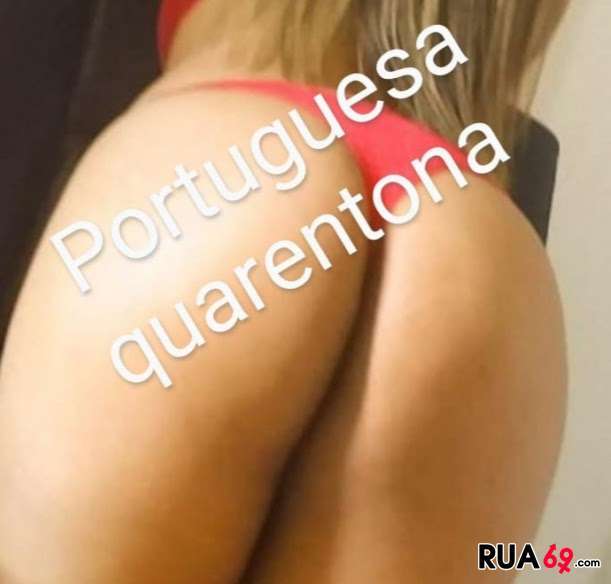 Quarentona portuguesa só ao domingo  611