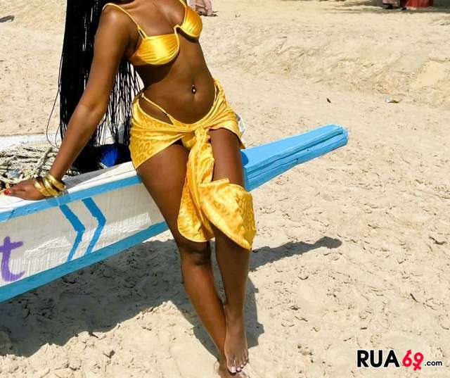 BRASILEIRA MULATA BOAZUDA BOAS MAMA SEXY COMPL ORAL NATURAl 24H 640
