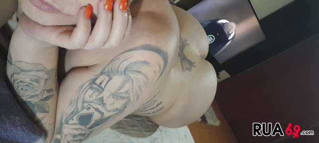 💞 Trans boazona tuga 21×6 bem duro 💞 Boneca pissuda leiteira 💦 918184300 💦 640