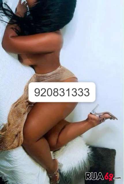 Morena cor do pecado adoro mamar gostoso  430