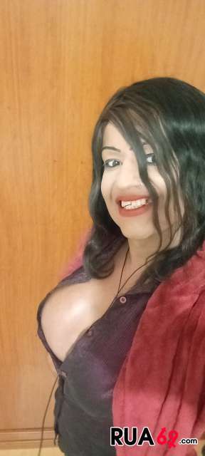 Gatinha louca pra mamar 288