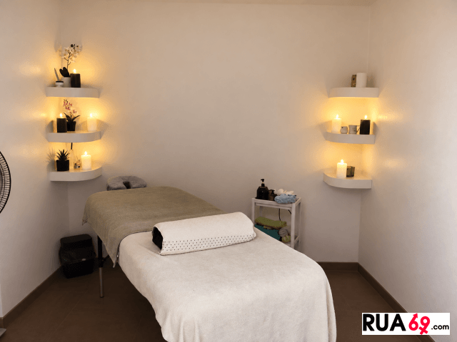 Massagem relaxante e erótica  640