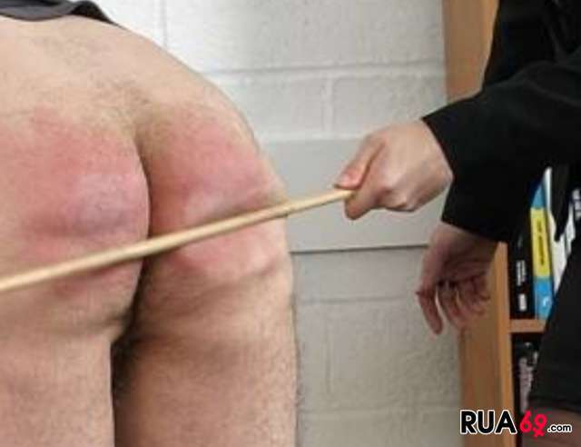 Spanking  640