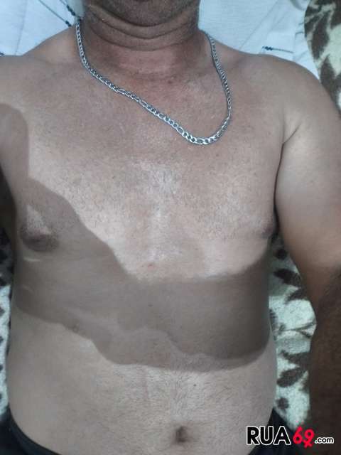 Casais e mulheres  480